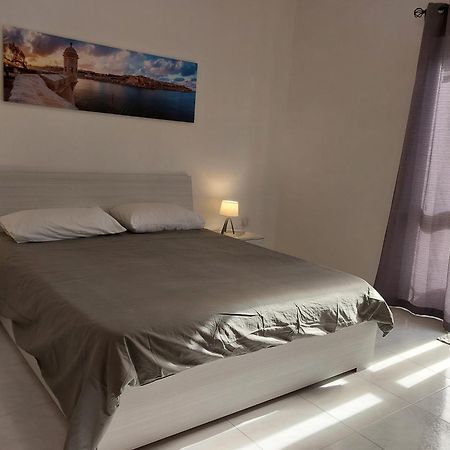 Nr41 Holiday Apartment - Close To Village Centre, Promenade, Shops & Restaurants Marsaxlokk Kültér fotó