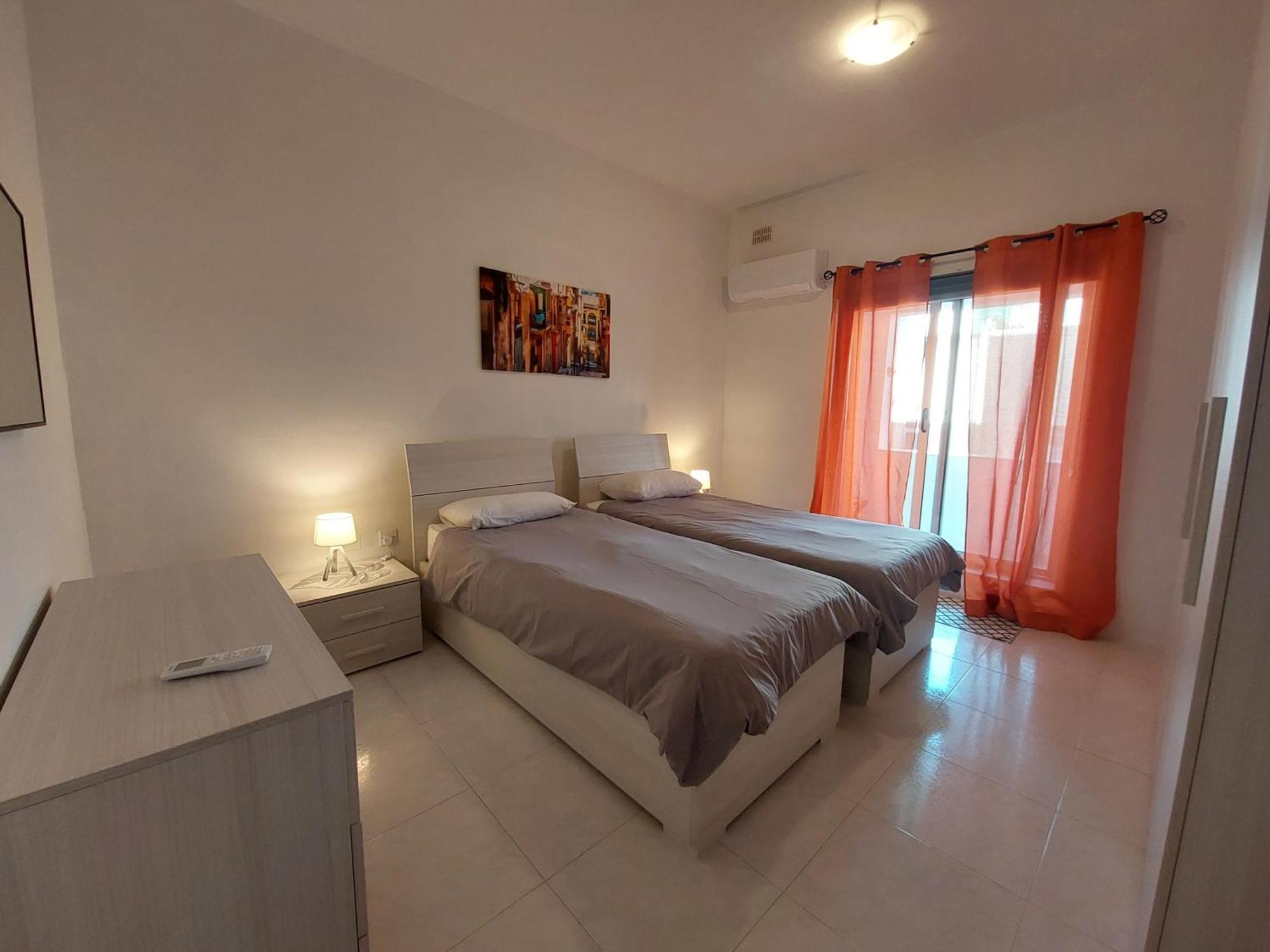 Nr41 Holiday Apartment - Close To Village Centre, Promenade, Shops & Restaurants Marsaxlokk Kültér fotó